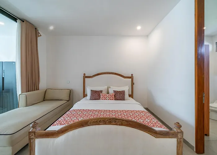 Вилла Athalla - Elegant 3br Near Berawa Beach!