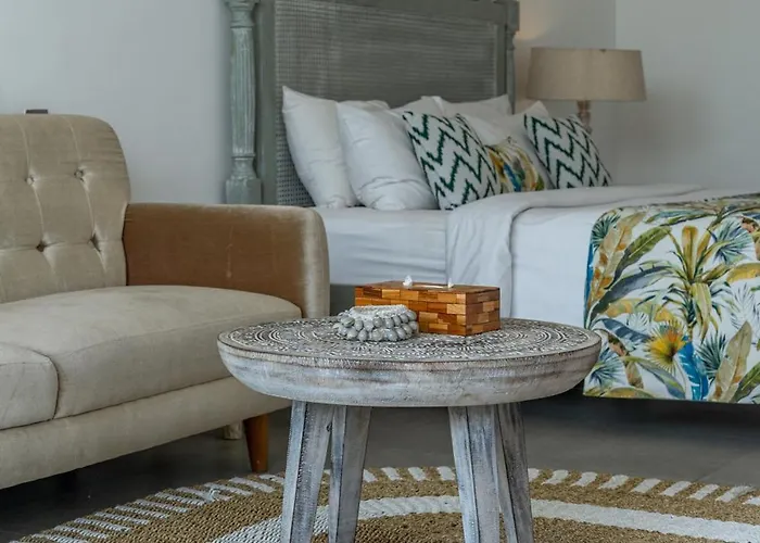 Вилла Athalla - Elegant 3br Near Berawa Beach! *